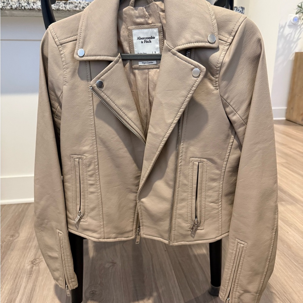 Abercrombie & Fitch Women's Beige Leather Jacket
